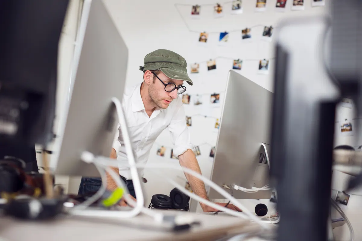 Engineer working at a computer monitor
